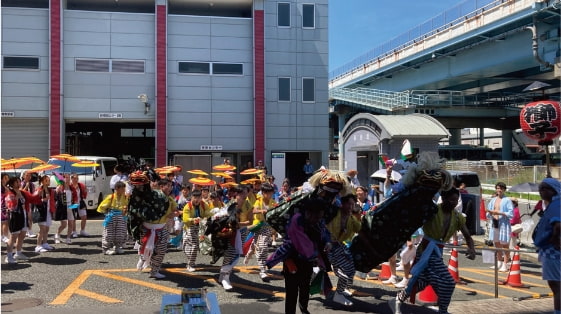 ナイスワークビルにて