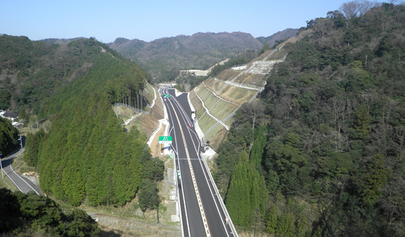 仁摩温泉津道路 大国地区外舗装工事