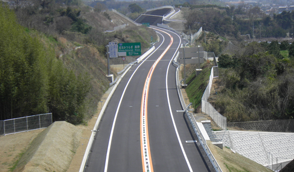 紀北東道路 大谷・佐野地区舗装工事