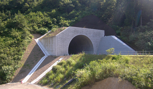 東九州自動車道 日向第一トンネル工事
